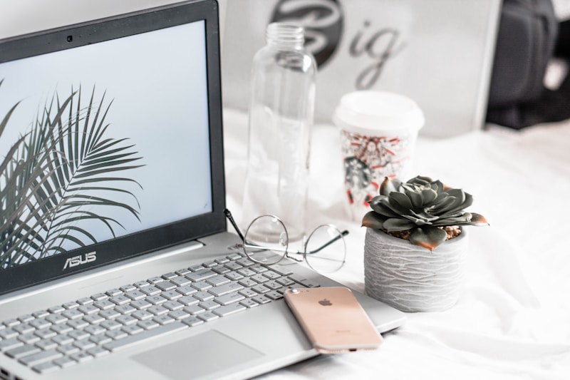 Laptop HP Pavilion x360 Táctil